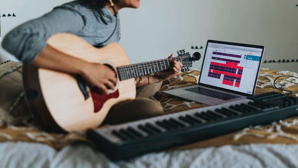 6 Best Video Call Apps For Music Lessons