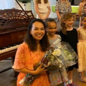 Makiko Hiratsuka - Singing teacher